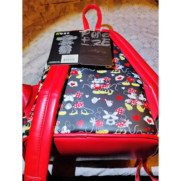 Loungefly Disney Mickey & Minnie "Love" Heart Hands Mini Backpack New with Tags - Picture 5 of 7